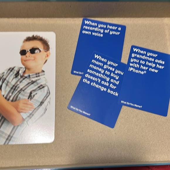 What Do You Meme Family Edition - Picture 3 of 6